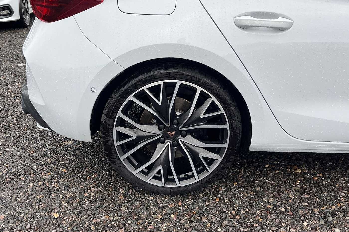 Used Cupra Leon 2025 for sale - 76679094: Photo 5