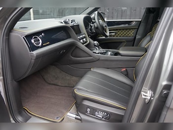 Used Bentley Bentayga 2022 for sale - 75960006: Photo
