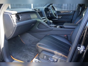 Used Bentley Bentayga 2025 for sale - 76835674: Photo