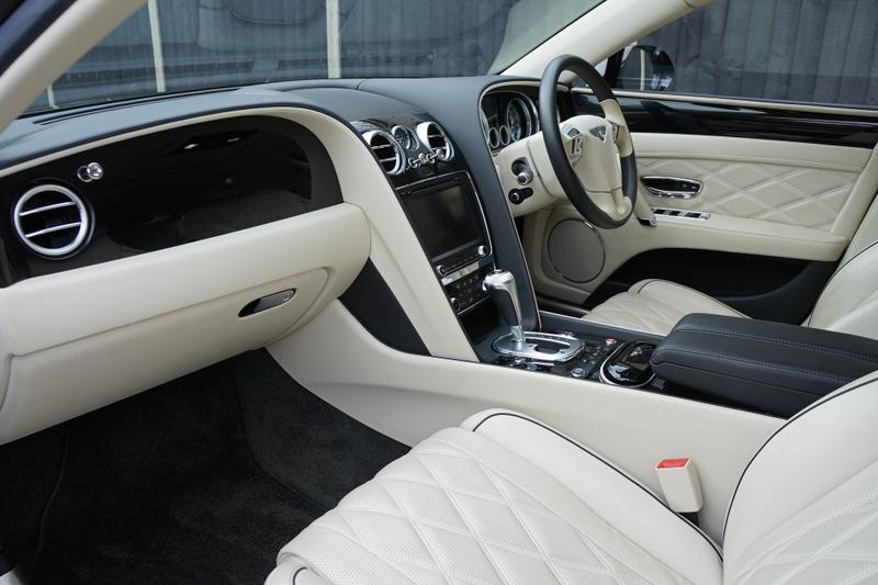 Used Bentley Flying Spur for sale - 77813074: Photo 2