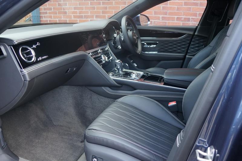 Used Bentley Flying Spur 2023 for sale - 76154261: Photo 2