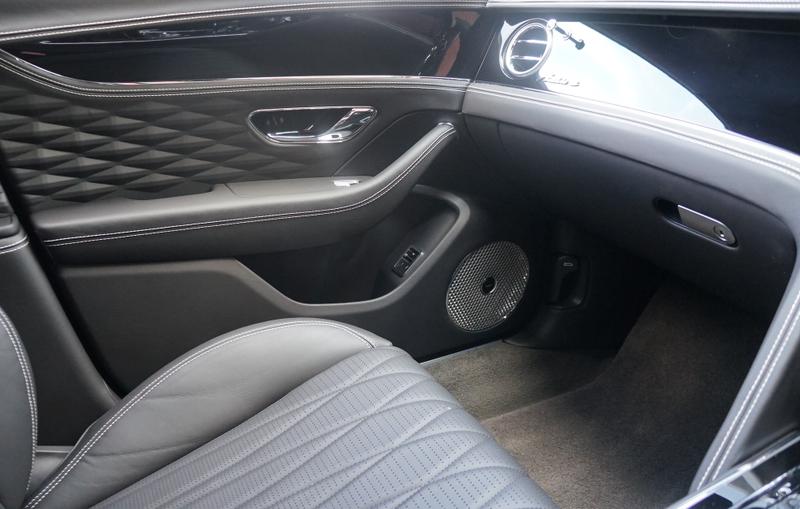 Used Bentley Flying Spur 2023 for sale - 76154261: Photo 22