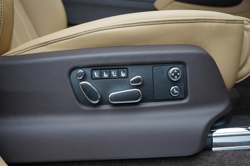 Used Bentley Bentayga 2025 for sale - 78090516: Photo 14