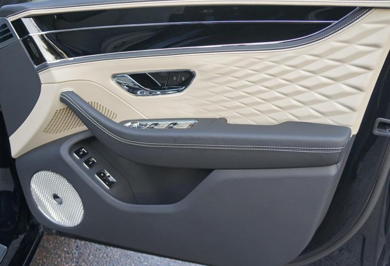 Used Bentley Flying Spur 2025 for sale - 76835675: Photo 11