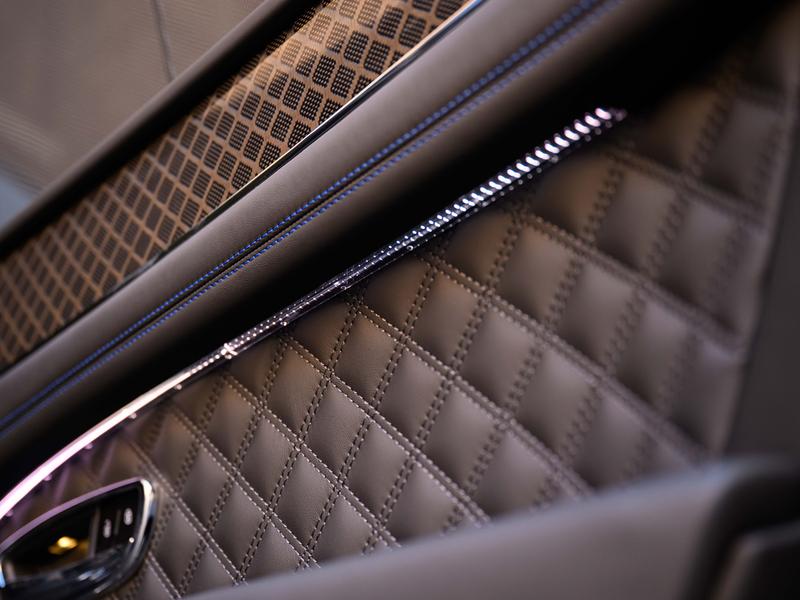 Used Bentley Bentayga 2025 for sale - 77248808: Photo 15