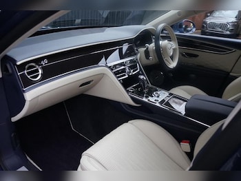 Used Bentley Flying Spur 2023 for sale - 77462379: Photo