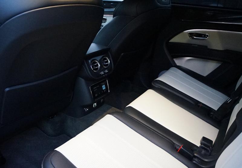 Used Bentley Bentayga 2023 for sale - 76641038: Photo 21