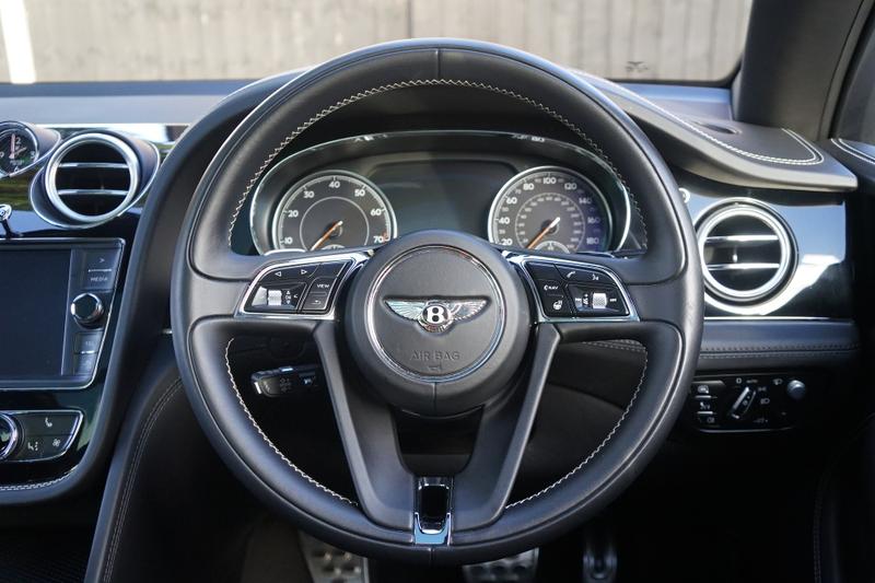 Used Bentley Bentayga 2018 for sale - 77445917: Photo 11