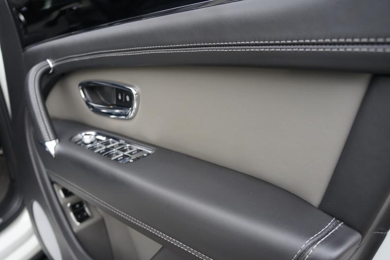 Used Bentley Bentayga 2019 for sale - 75995358: Photo 16