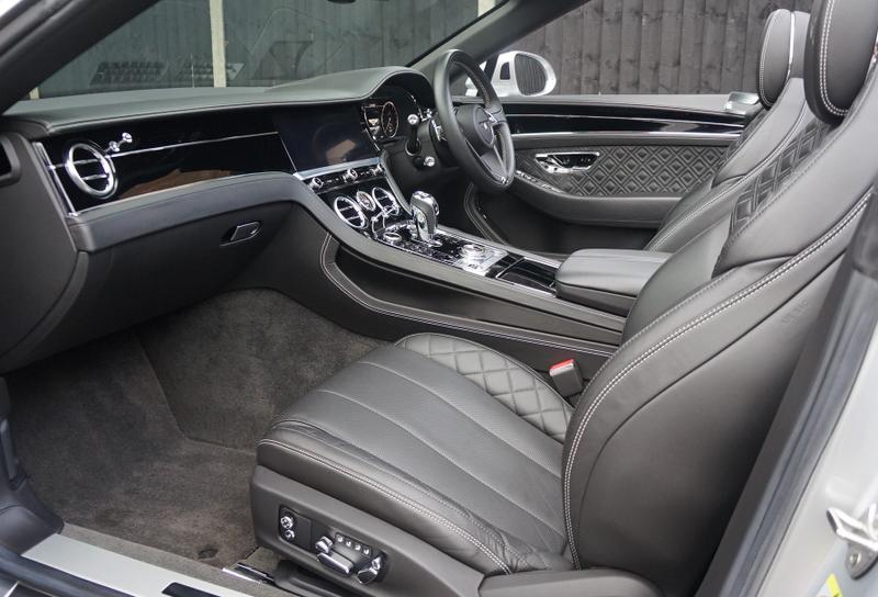 Used Bentley Continental 2019 for sale - 76332661: Photo 2