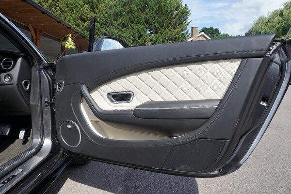 Used Bentley Continental 2016 for sale - 76161978: Photo 10