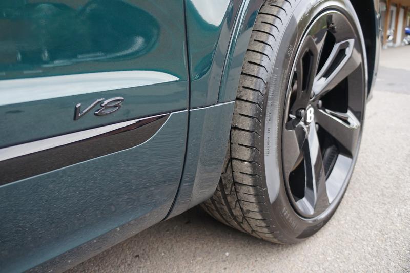 Used Bentley Bentayga 2021 for sale - 76067586: Photo 11
