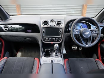 Used Bentley Bentayga 2019 for sale - 78921352: Photo