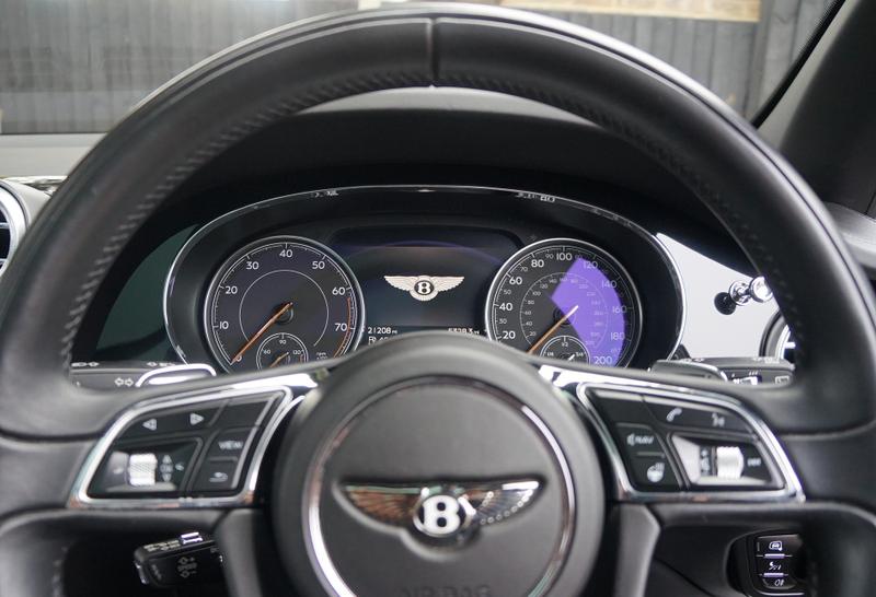 Used Bentley Bentayga 2019 for sale - 76067642: Photo 25