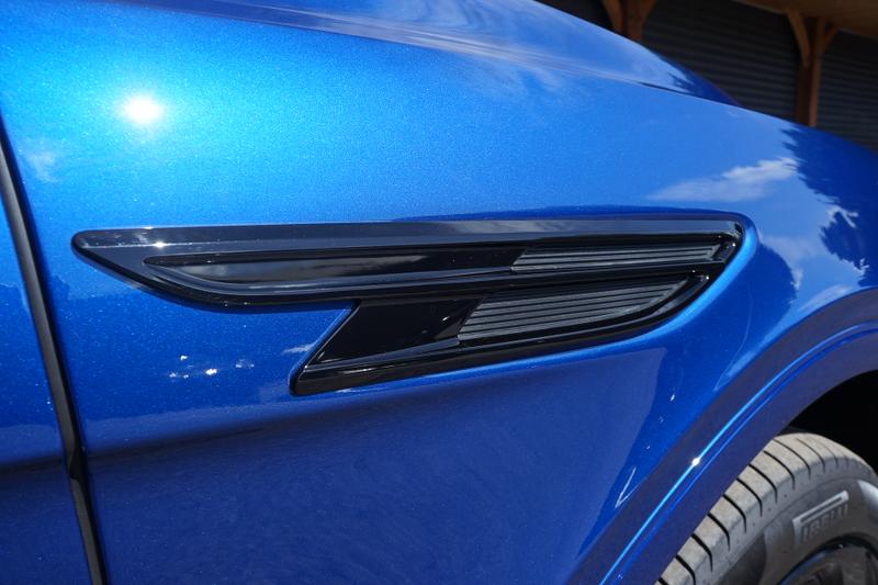 Used Bentley Bentayga 2023 for sale - 76977378: Photo 13