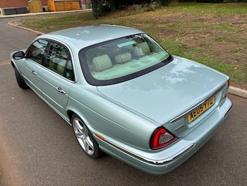 Used Jaguar XJ 2005 for sale - 79774110: Photo