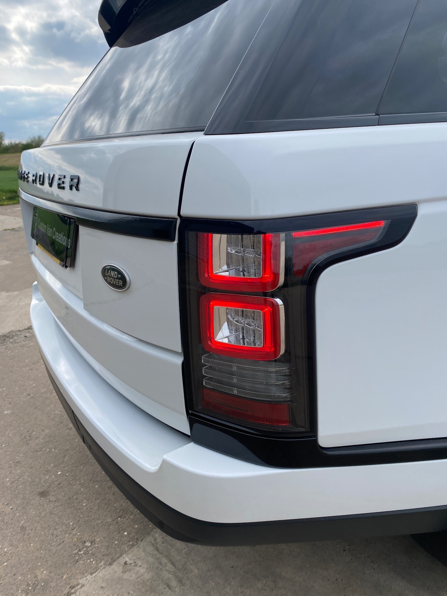 Used Land Rover Range Rover 2015 for sale - 77563354: Photo 11