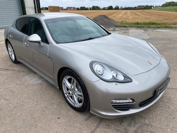 Used Porsche Panamera 2011 for sale - 75608458: Photo