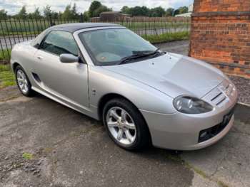 2004 (54) - 1.8 135 16v 2dr