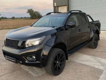 Used Nissan Navara 2018 for sale - 74706717: Photo