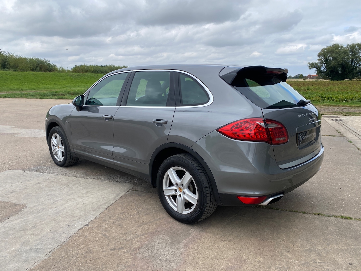 Used Porsche Cayenne 2012 for sale - 76687432: Photo 7