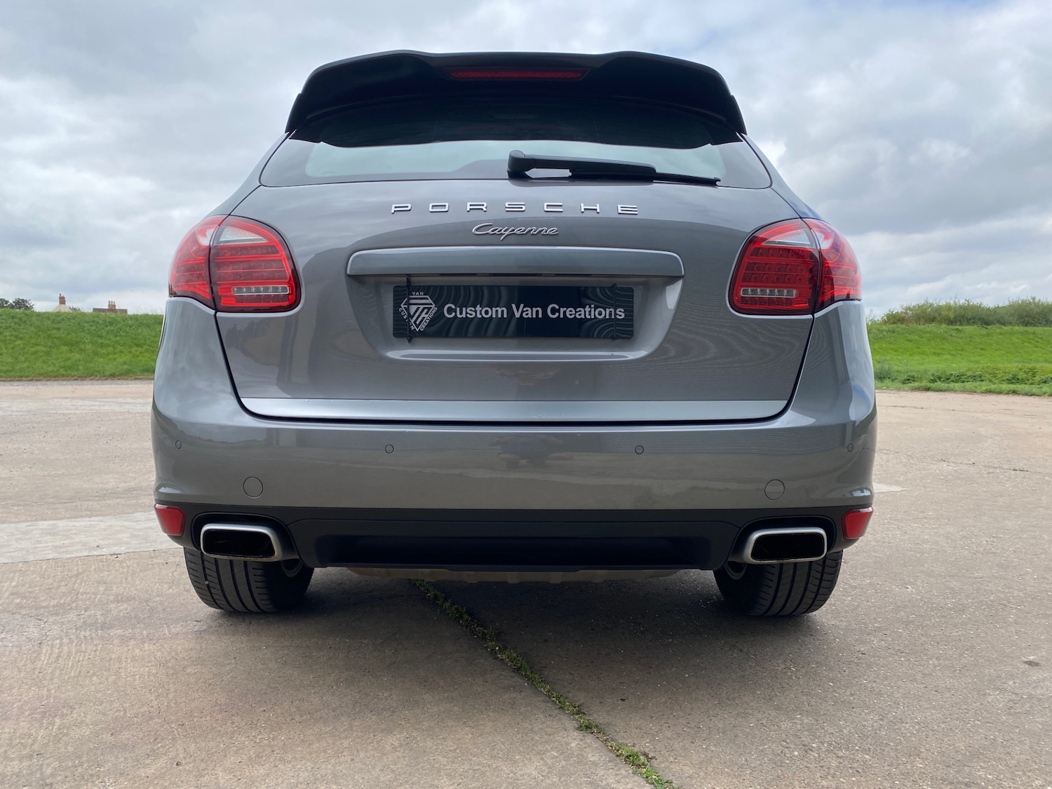 Used Porsche Cayenne 2012 for sale - 76687432: Photo 9