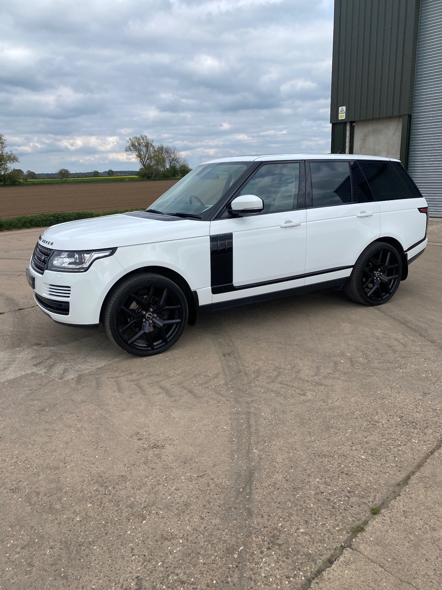 Used Land Rover Range Rover 2015 for sale - 76821348: Photo 16