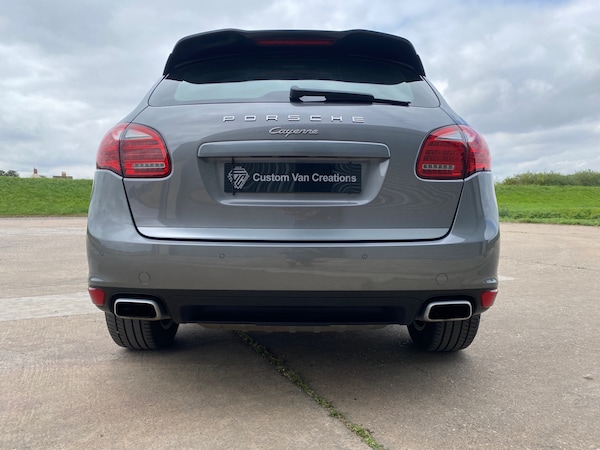 Used Porsche Cayenne 2012 for sale - 75608488: Photo 12