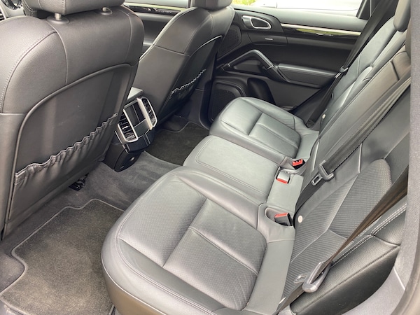 Used Porsche Cayenne 2012 for sale - 75608488: Photo 24