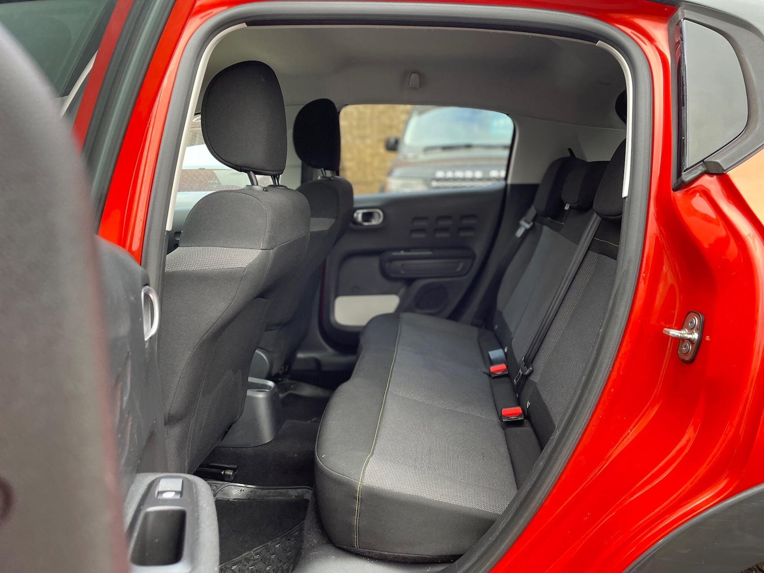 Used Citroen C3 2018 for sale - 76914520: Photo 18