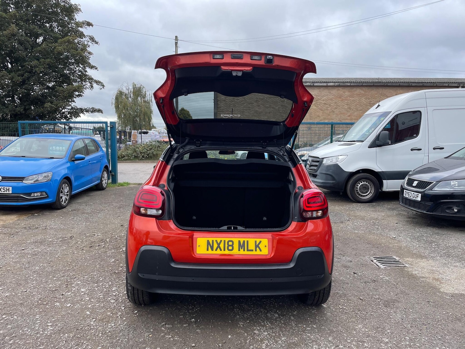 Used Citroen C3 2018 for sale - 76914520: Photo 26