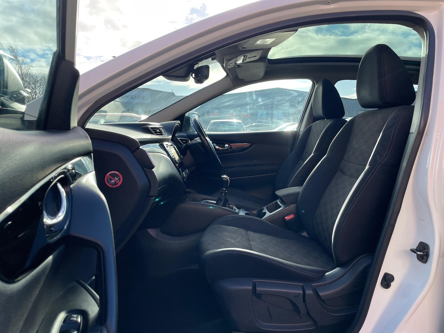 Used Nissan Qashqai 2015 for sale - 76914521: Photo 16