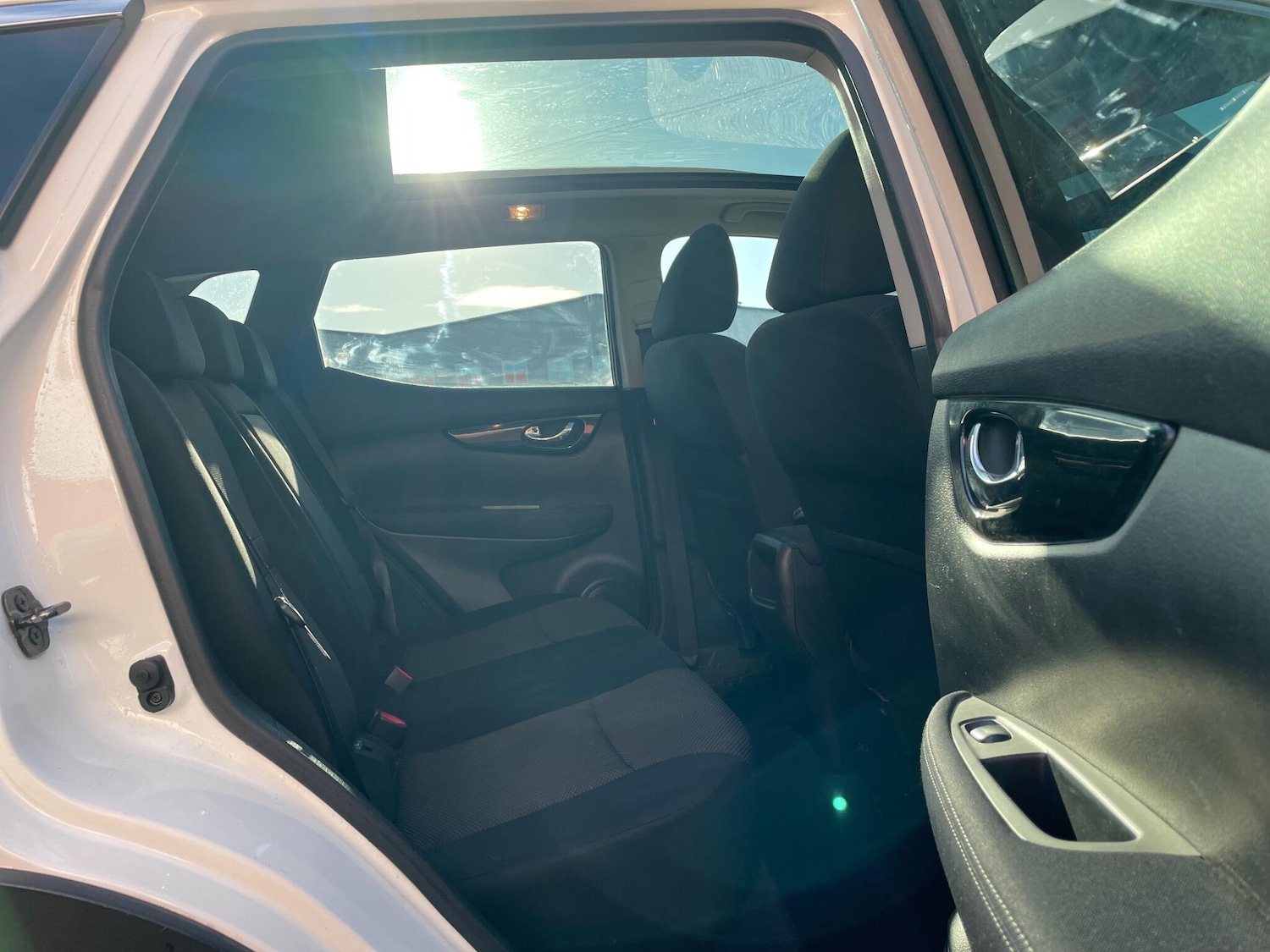 Used Nissan Qashqai 2015 for sale - 76914521: Photo 17