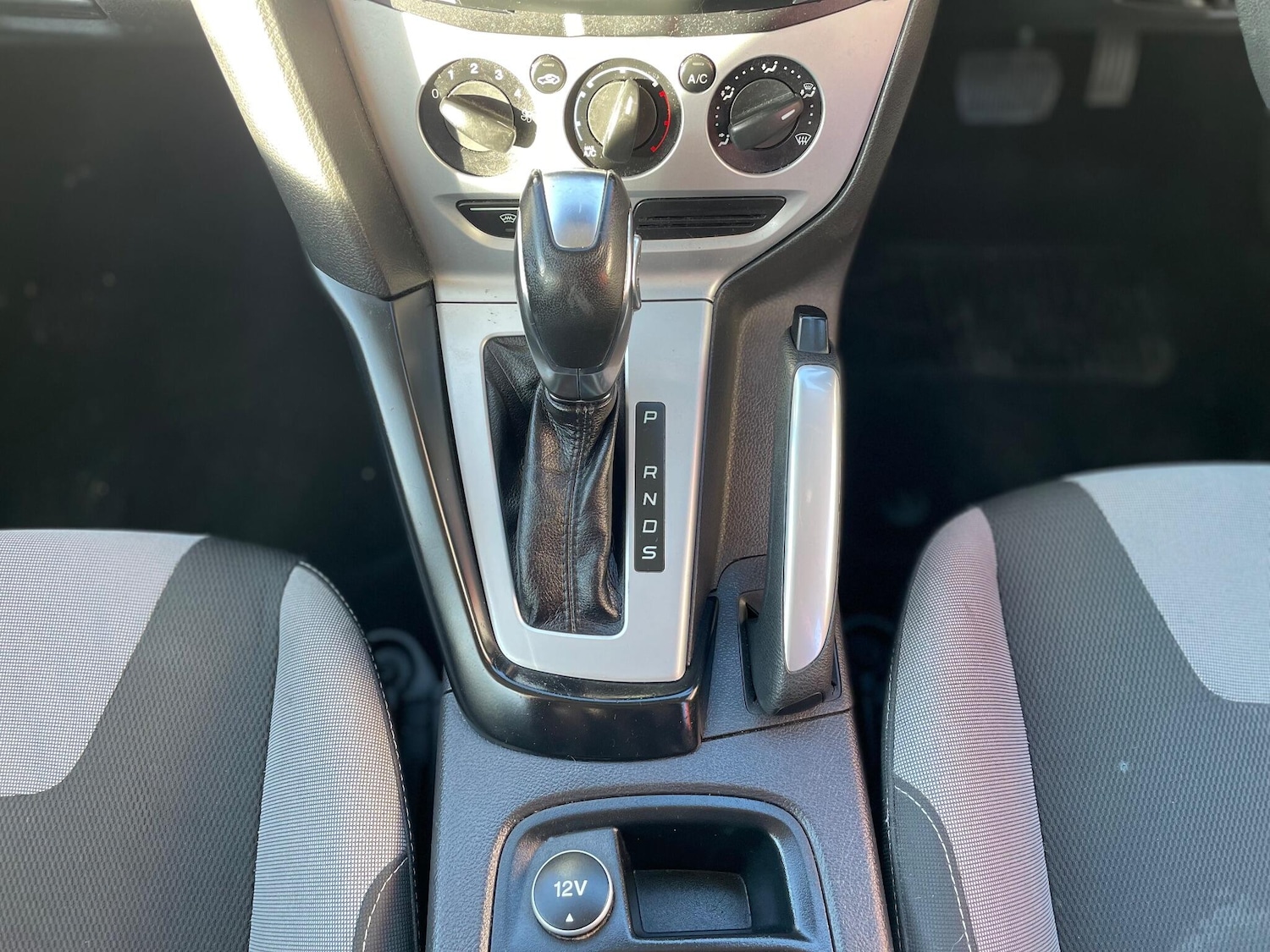 Used Ford Focus 2011 for sale - 76334627: Photo 11