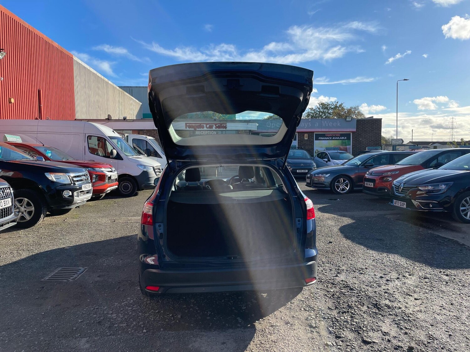Used Ford Focus 2011 for sale - 76334627: Photo 17