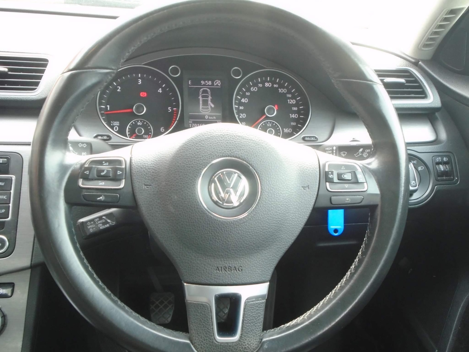 Used Volkswagen Passat 2013 for sale - 76914472: Photo 9