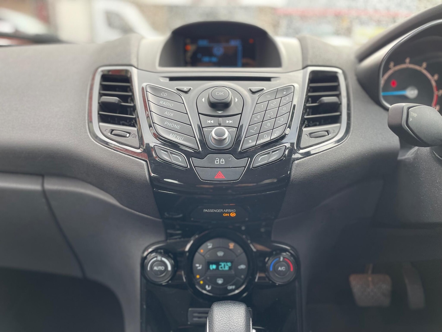 Used Ford Fiesta 2013 for sale - 76346838: Photo 9