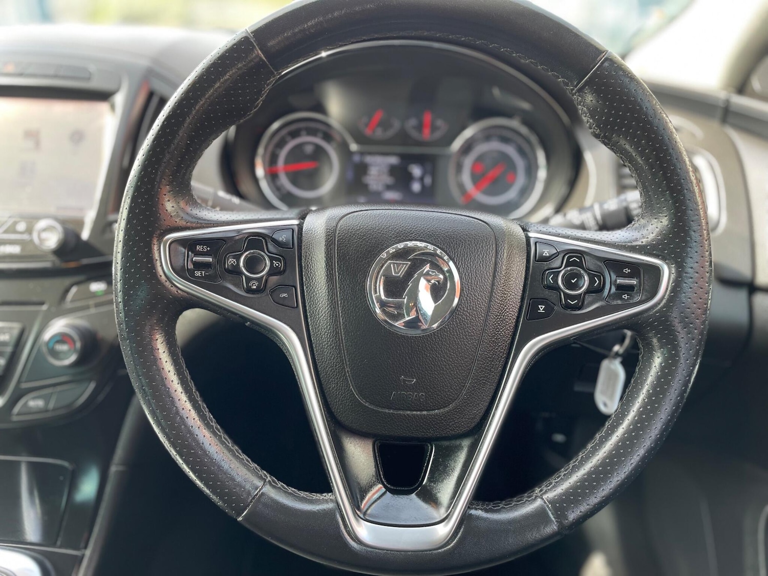 Used Vauxhall Insignia 2016 for sale - 78201569: Photo 8