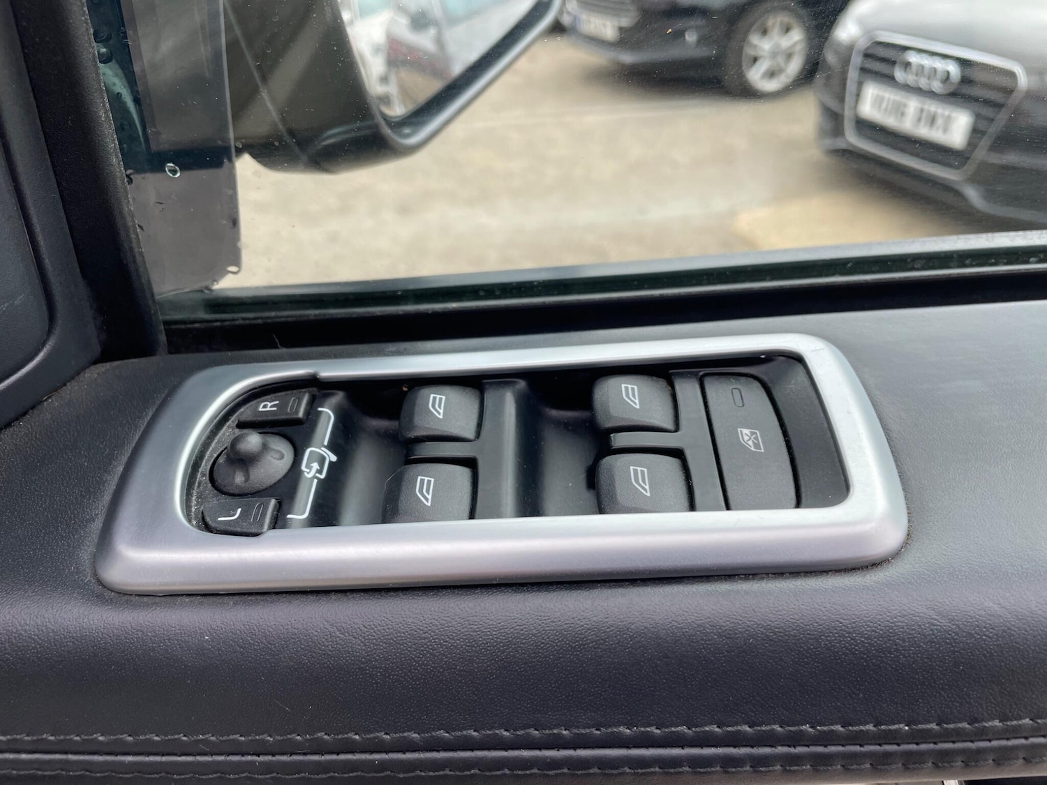 Used Land Rover Range Rover Sport 2013 for sale - 76914505: Photo 16