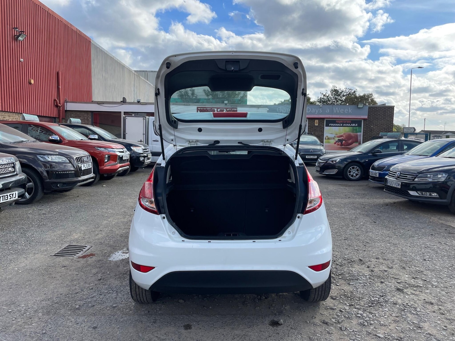 Used Ford Fiesta 2016 for sale - 76914517: Photo 7