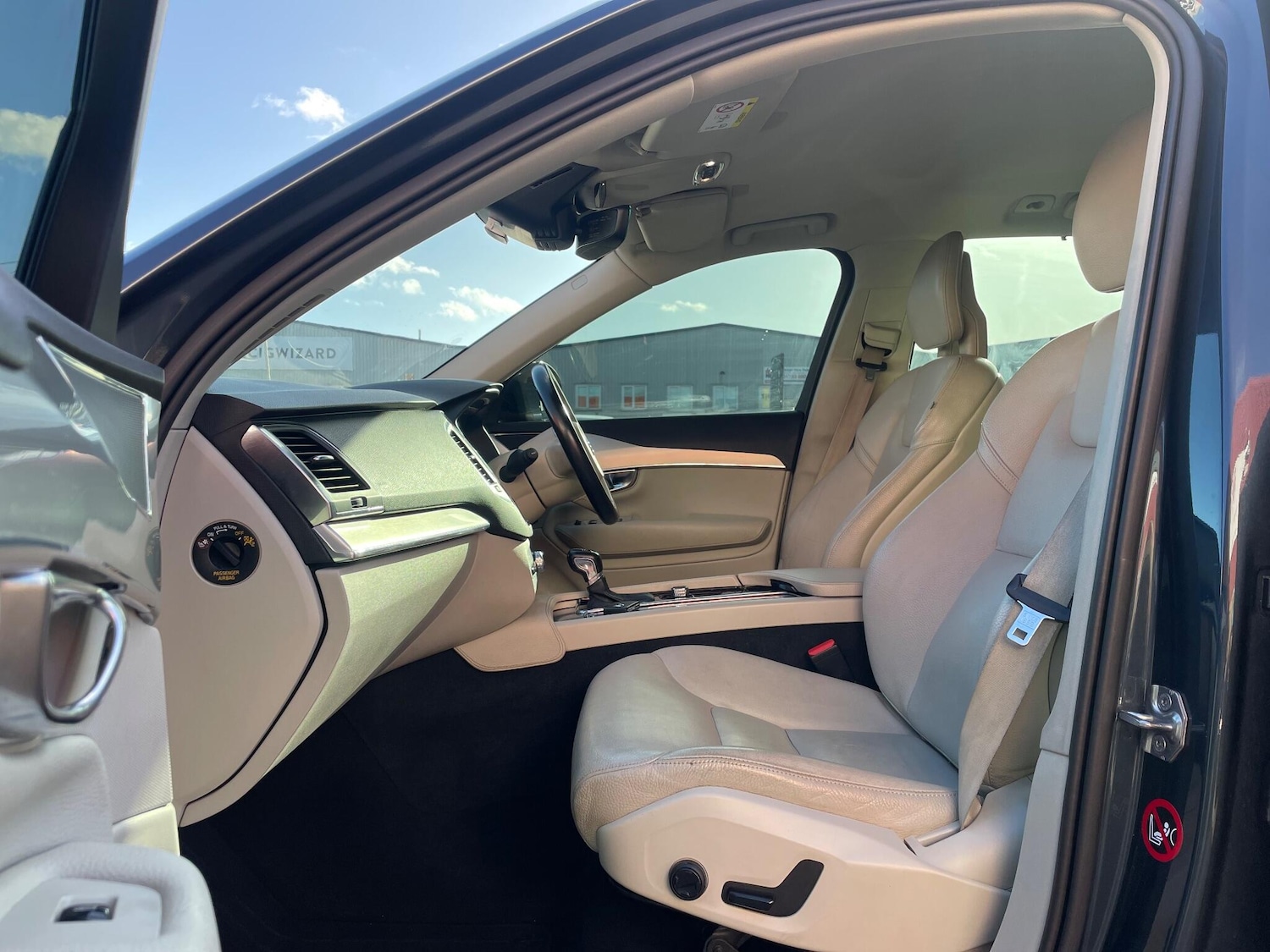 Used Volvo XC90 2017 for sale - 76405815: Photo 17