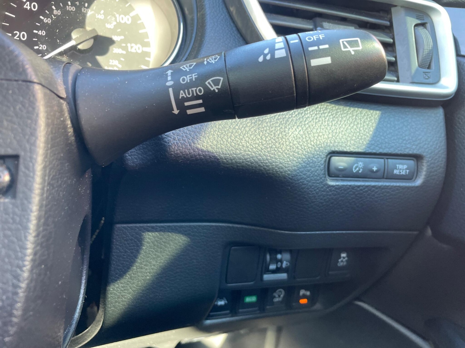 Used Nissan Qashqai 2015 for sale - 77567839: Photo 13