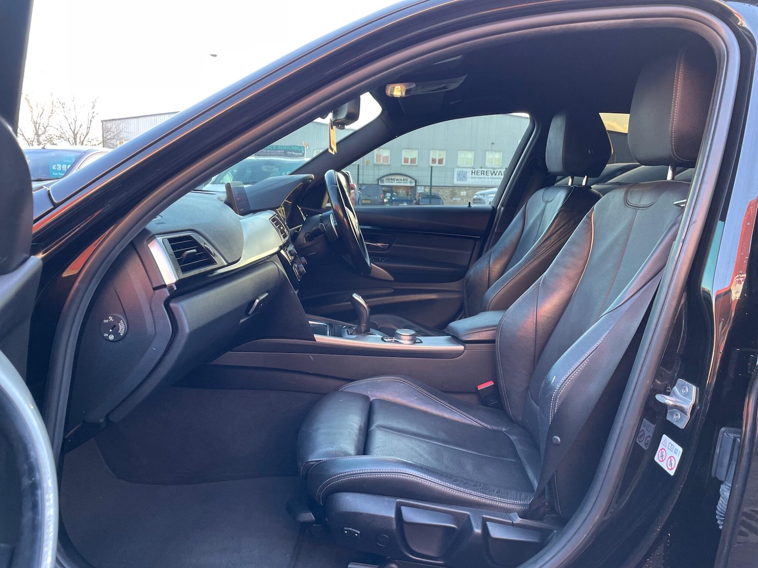 Used BMW 3 Series 2017 for sale - 76914536: Photo 18