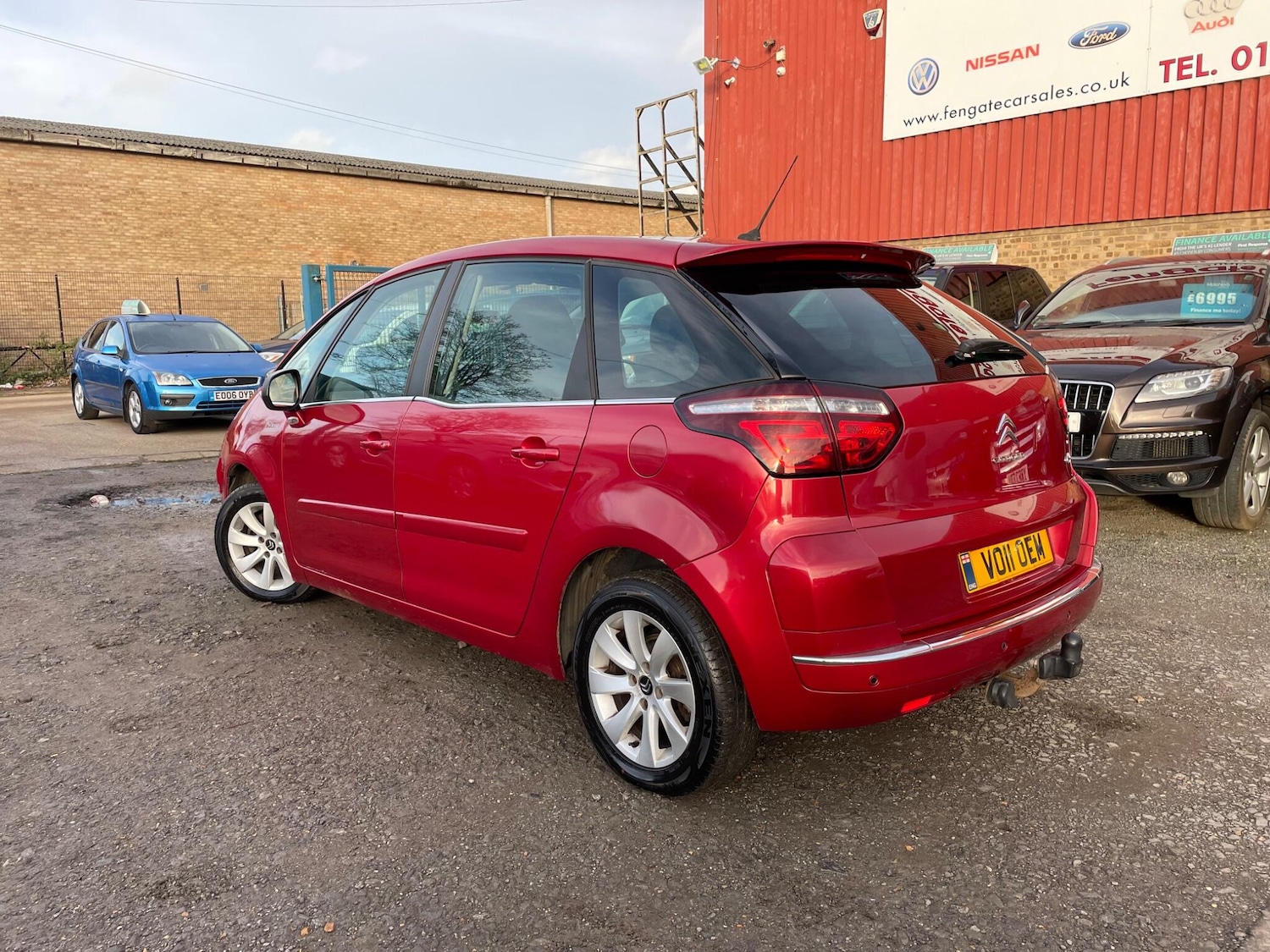 Used Citroen C4 Picasso 2011 for sale - 76914542: Photo 12