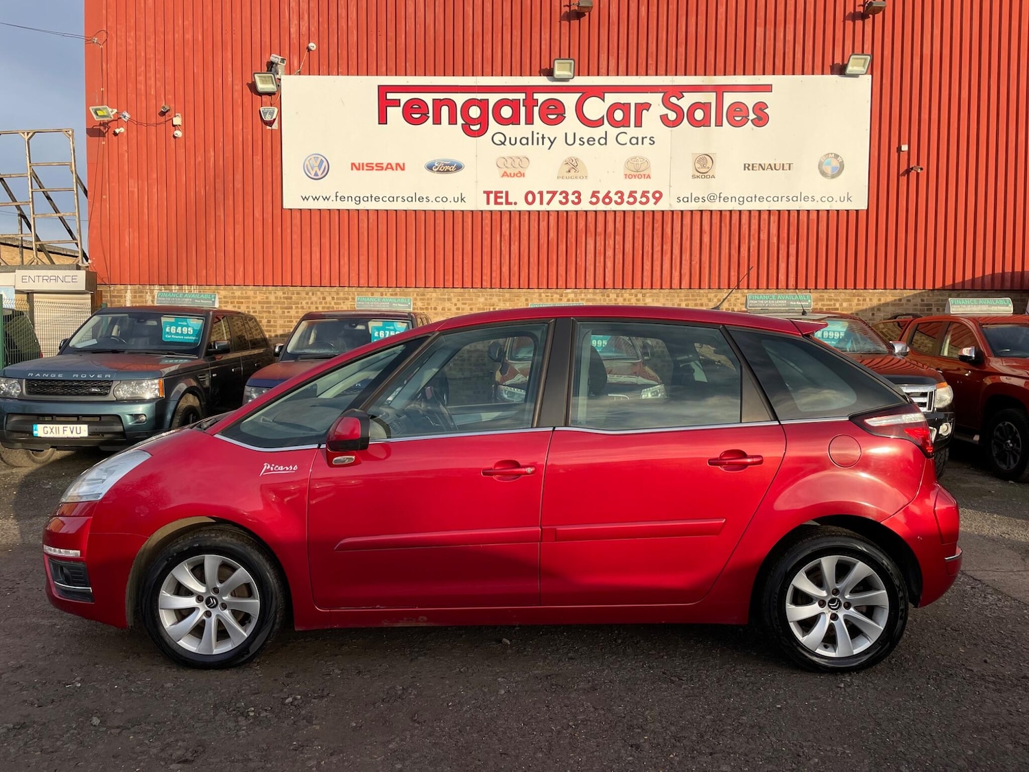 Used Citroen C4 Picasso 2011 for sale - 76914542: Photo 15