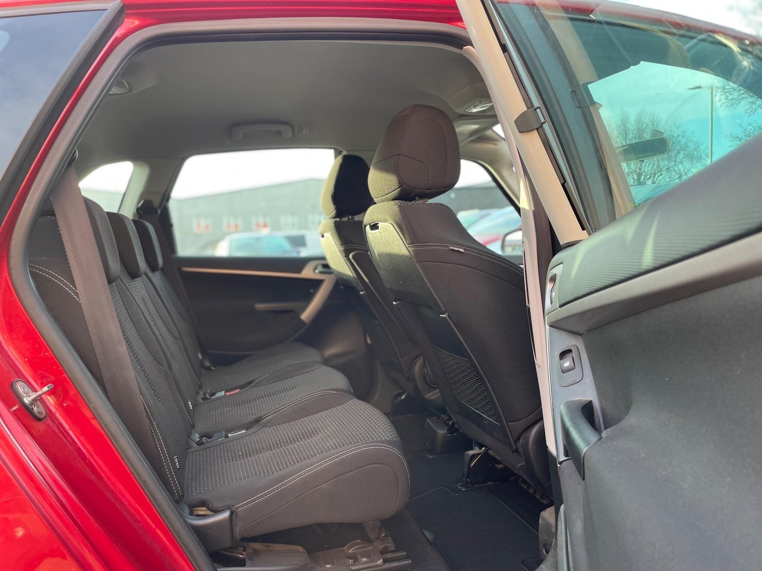 Used Citroen C4 Picasso 2011 for sale - 76914542: Photo 16