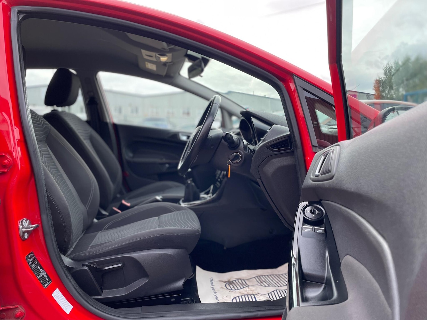 Used Ford Fiesta 2017 for sale - 76914512: Photo 14