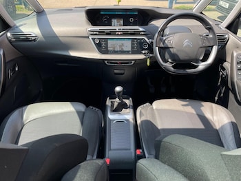 Used Citroen Grand C4 Picasso 2018 for sale - 78993010: Photo