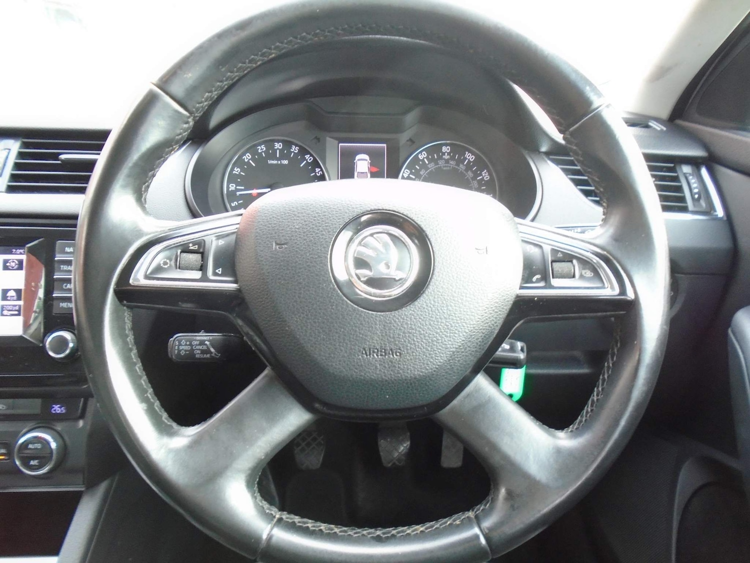 Used Skoda Octavia 2015 for sale - 76985699: Photo 9