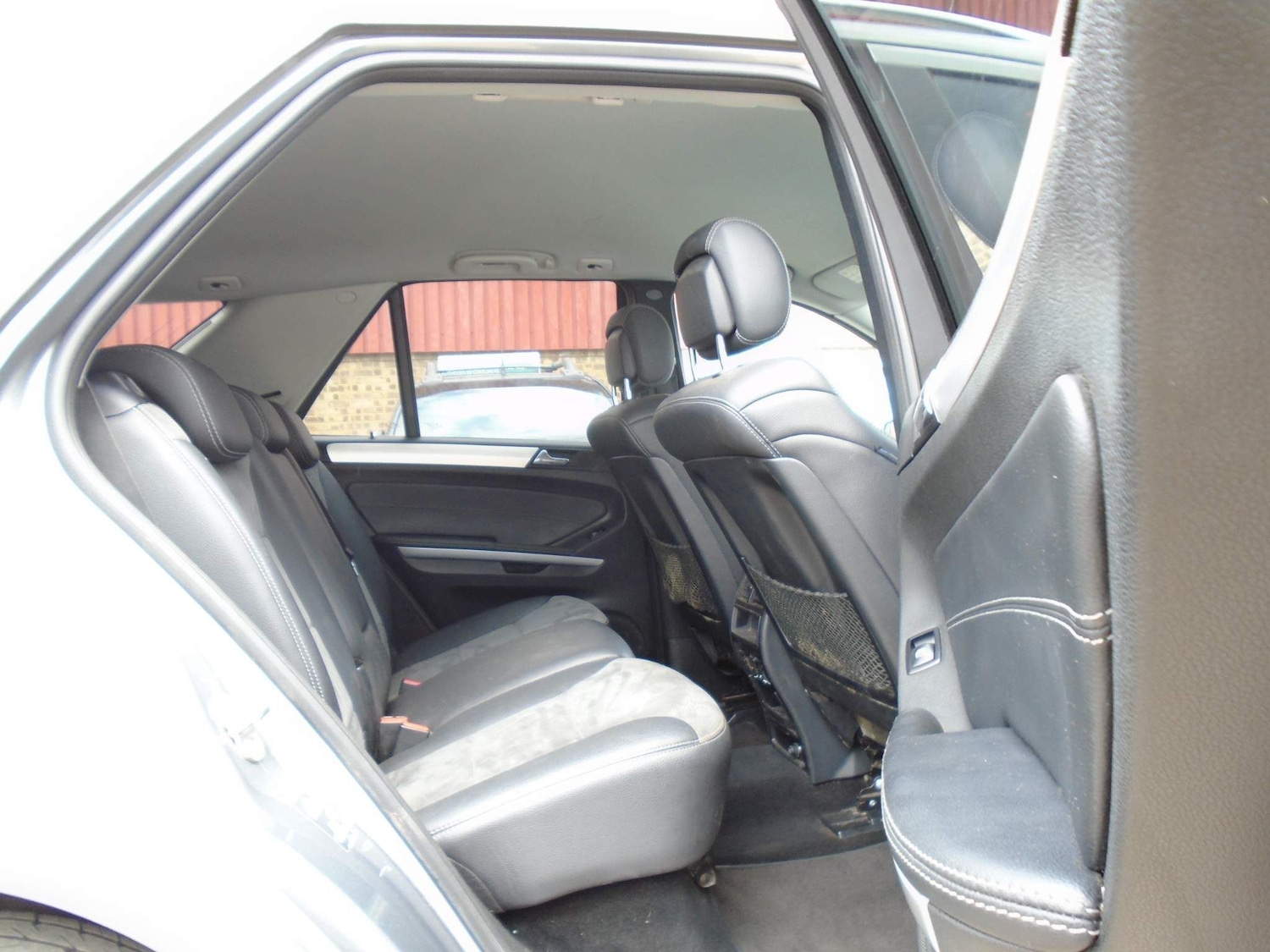 Used Mercedes-Benz M Class 2011 for sale - 76914484: Photo 13